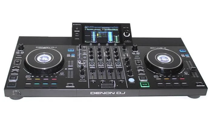 Geräteansicht des Denon DJ SC Live 4