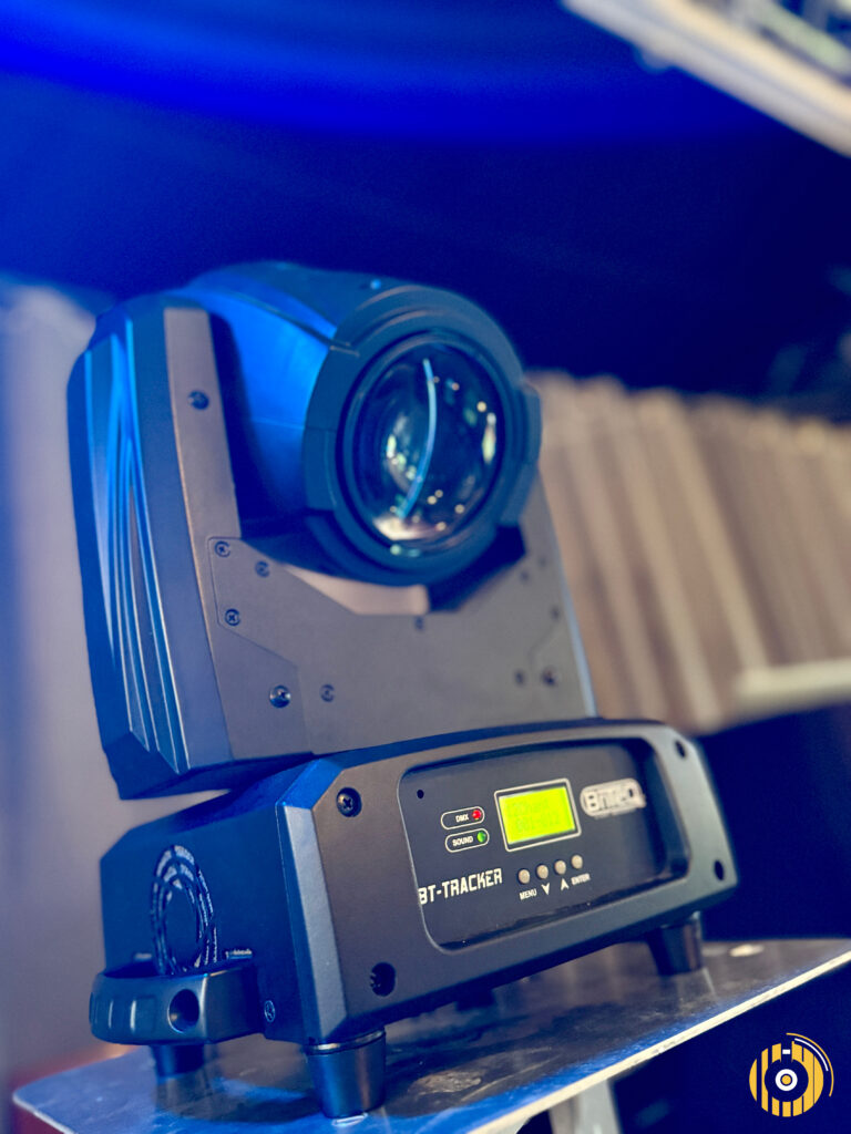 Briteq BT-Tracker Moving Head – professionelle Lichttechnik für Hochzeiten und Partys